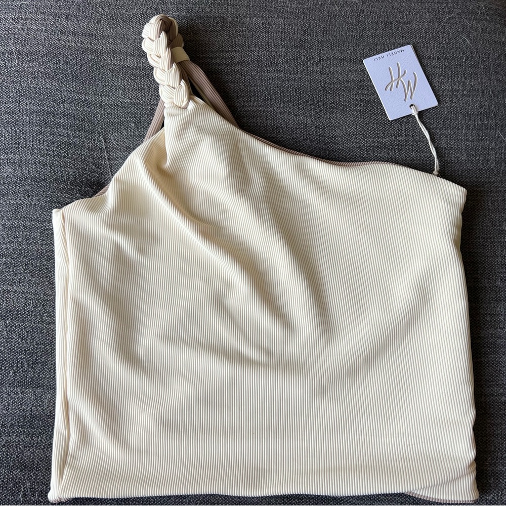 Reversible ribbed extended length crop top